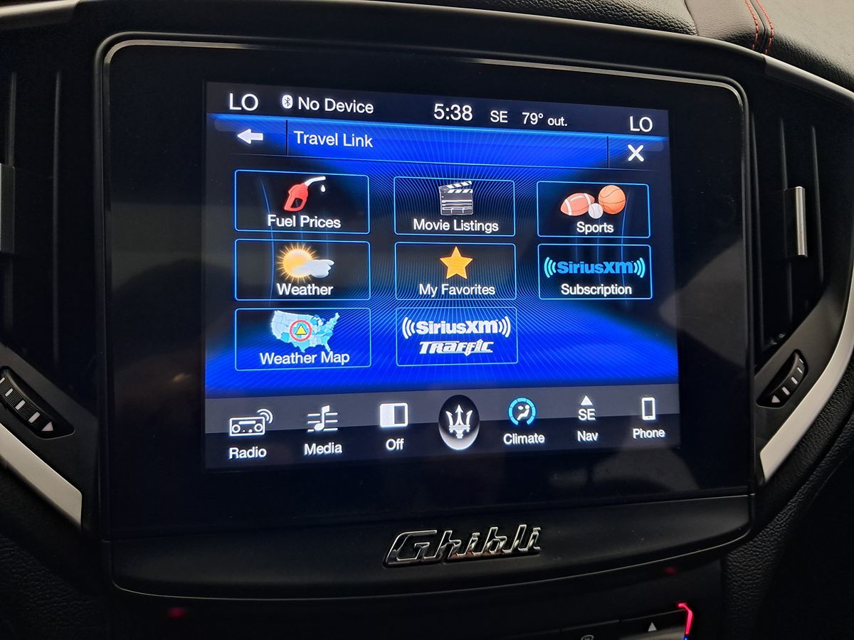 2017 Maserati Ghibli Q4 photo 18