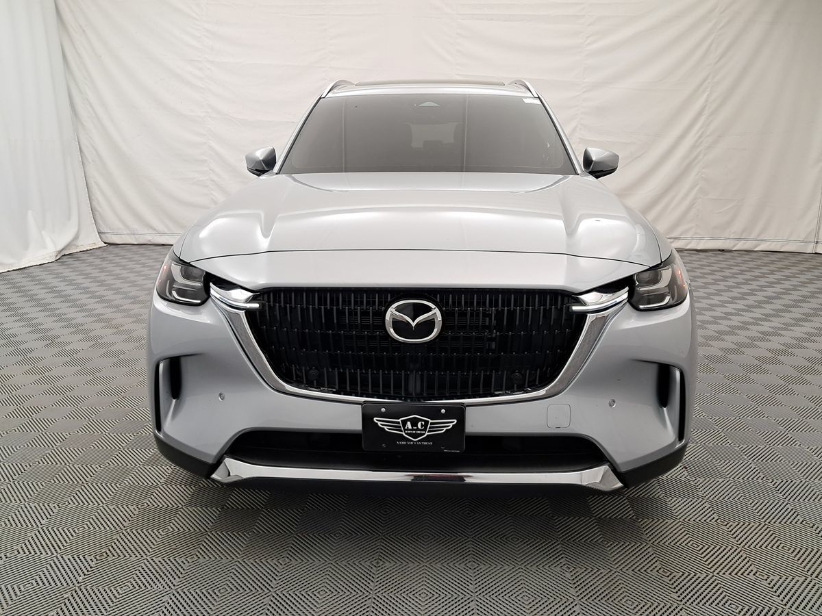 2024 Mazda CX-90 Premium photo 2