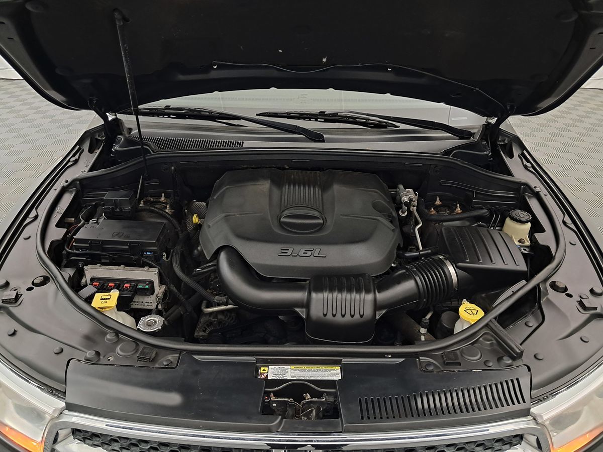 2011 Dodge Durango Crew photo 3