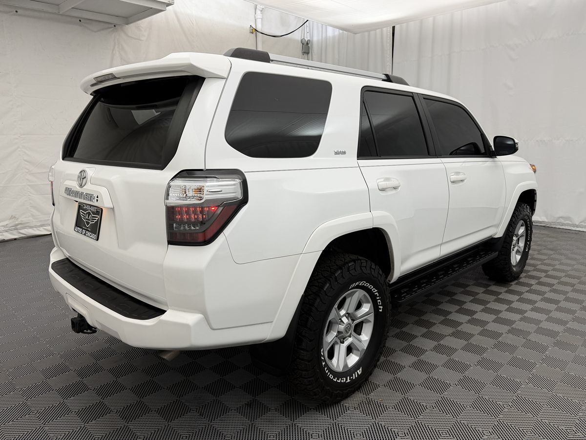 2023 Toyota 4Runner SR5 Premium 4WD photo 4