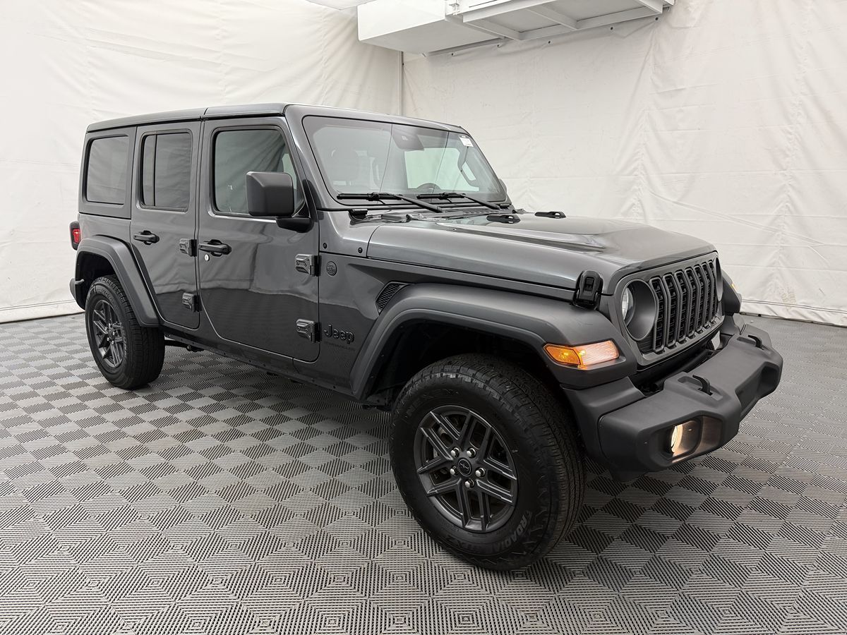 2025 Jeep Wrangler Sport S photo 3