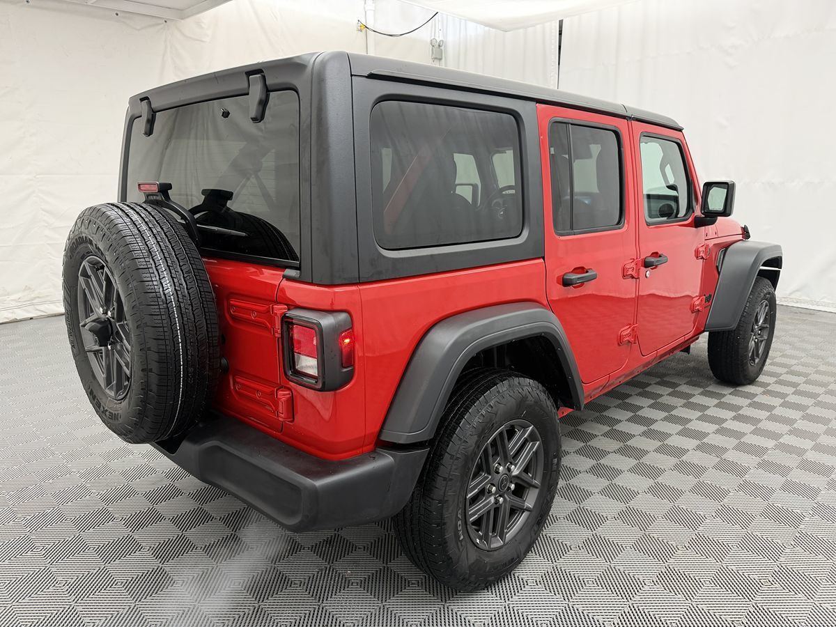 2025 Jeep Wrangler Sport S photo 4