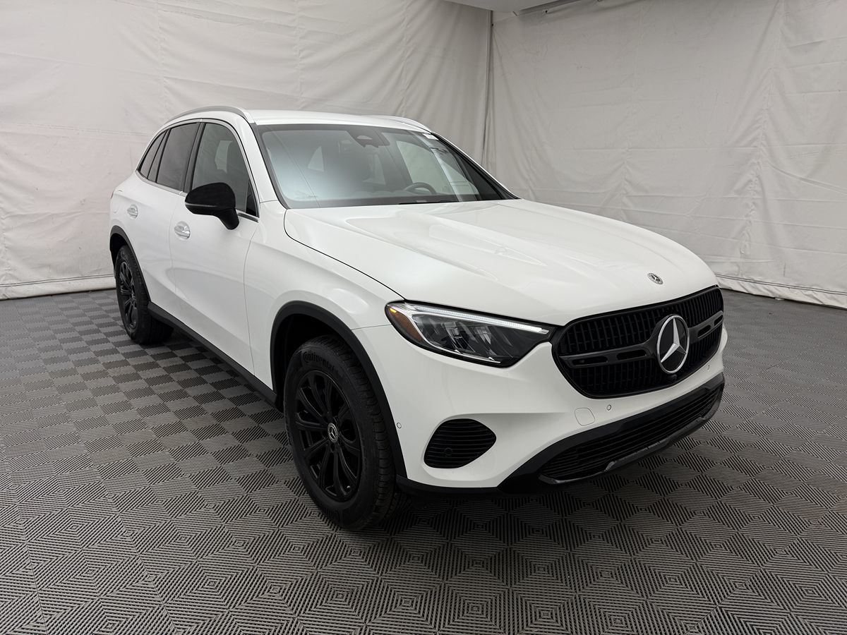 2024 Mercedes-Benz GLC GLC 300 - Photo 4