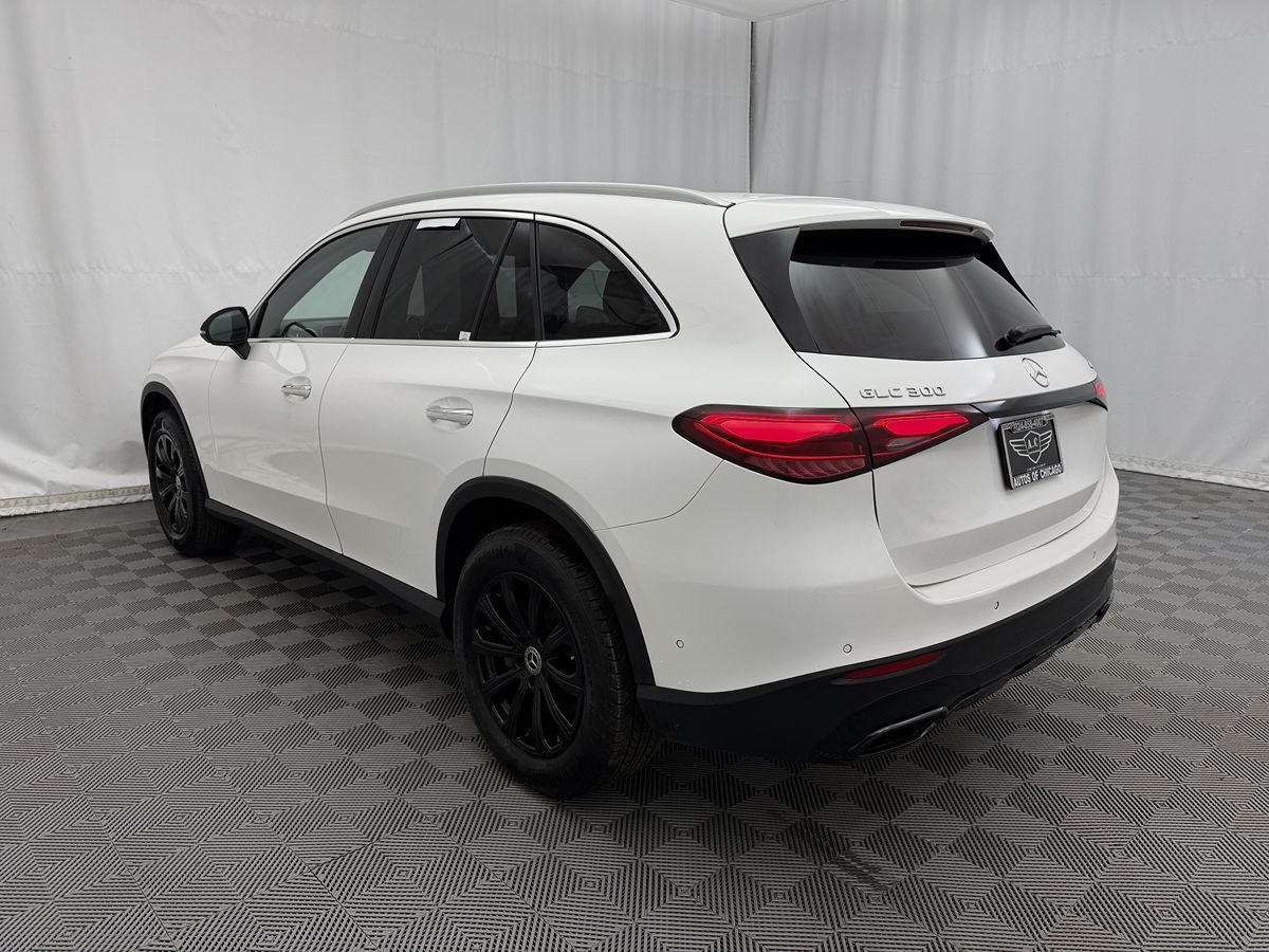 2024 Mercedes-Benz GLC GLC 300 - Photo 7