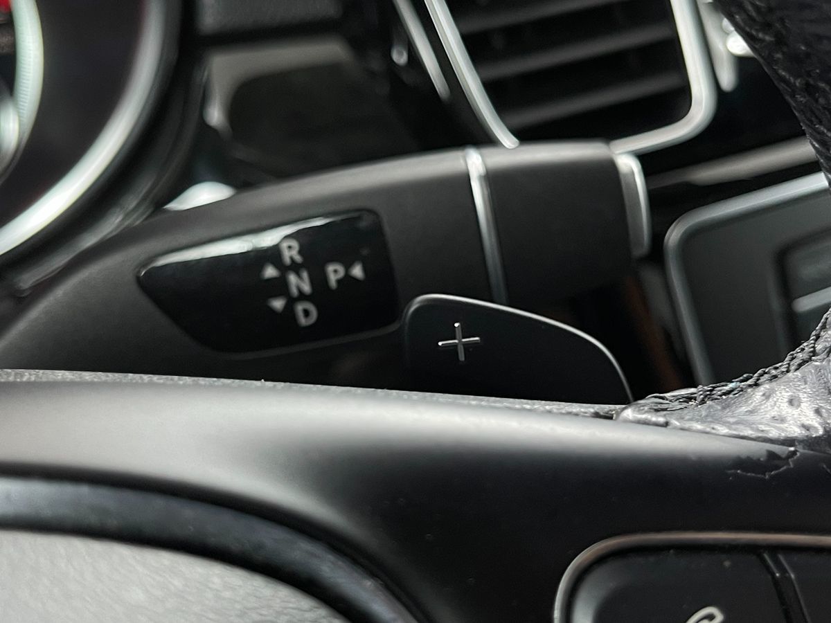 2019 Mercedes Benz GLE 43 4MATIC photo 13