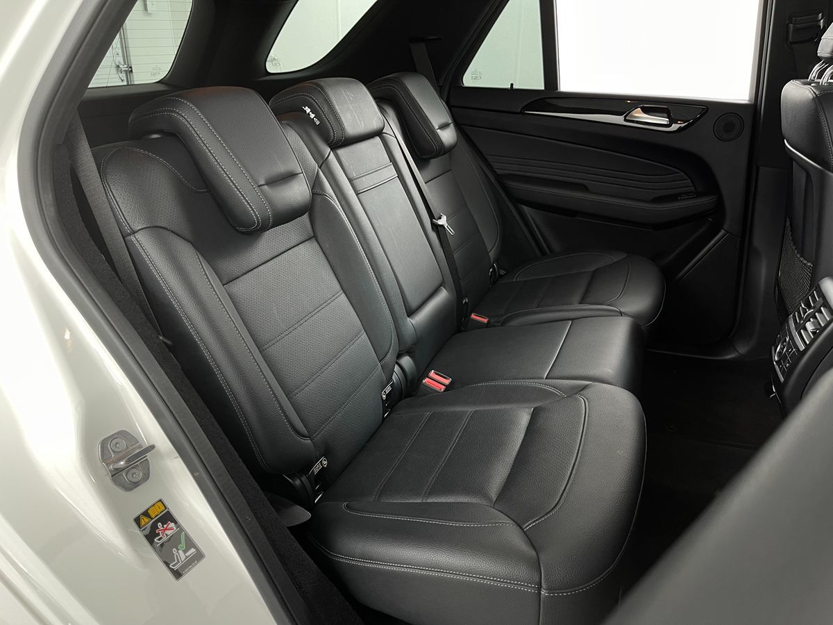 2019 Mercedes Benz GLE 43 4MATIC photo 32