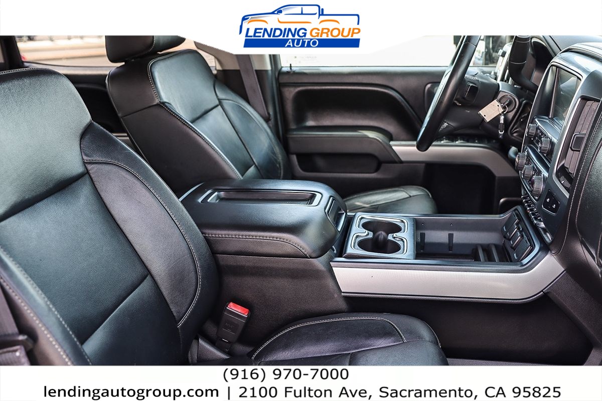 2015 Chevrolet Silverado 3500HD LTZ photo 12