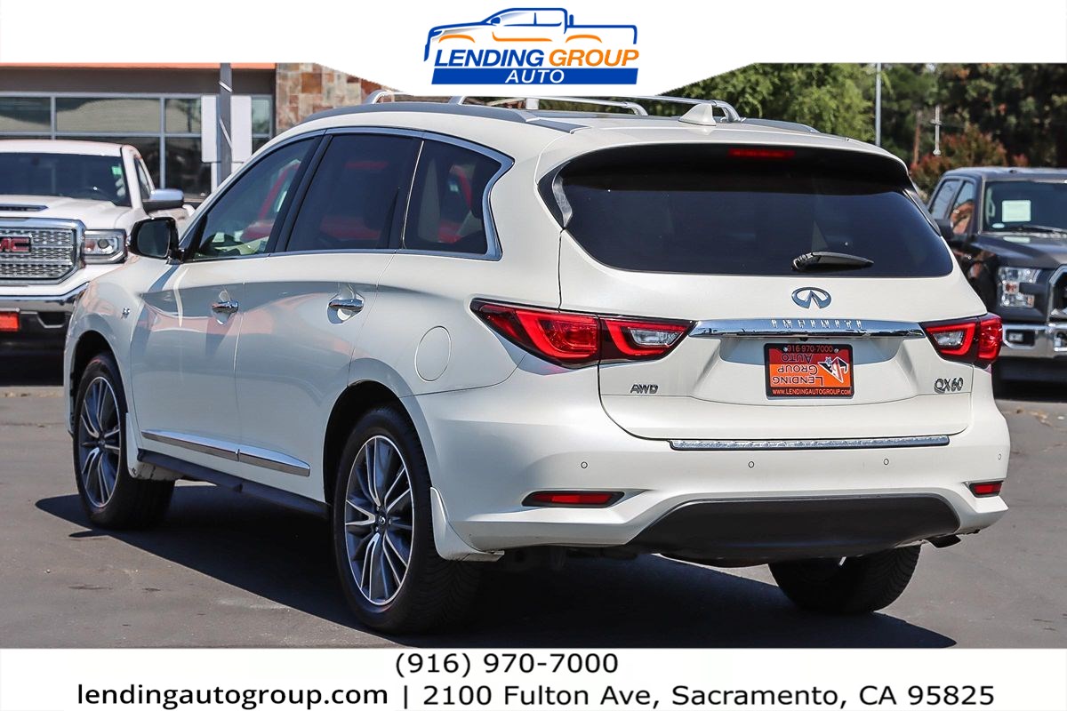 2019 Infiniti QX60 Luxe photo 2