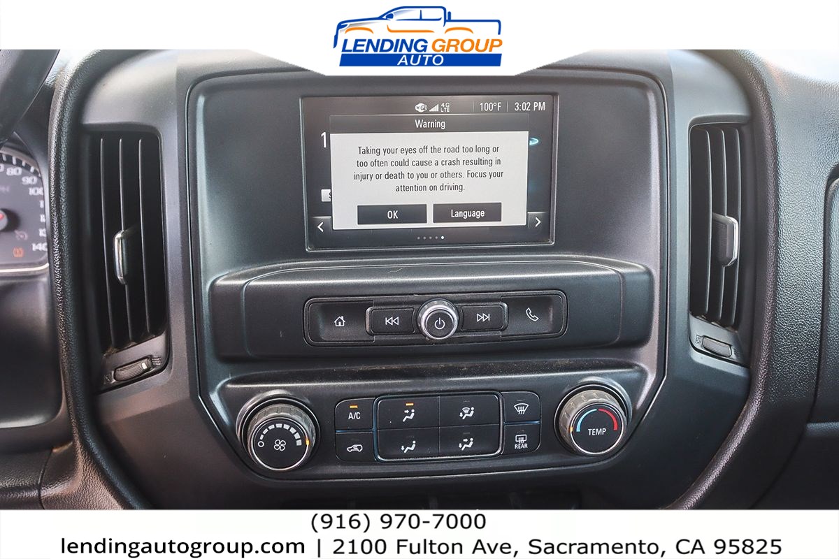 2018 Chevrolet Silverado 1500 Custom photo 11