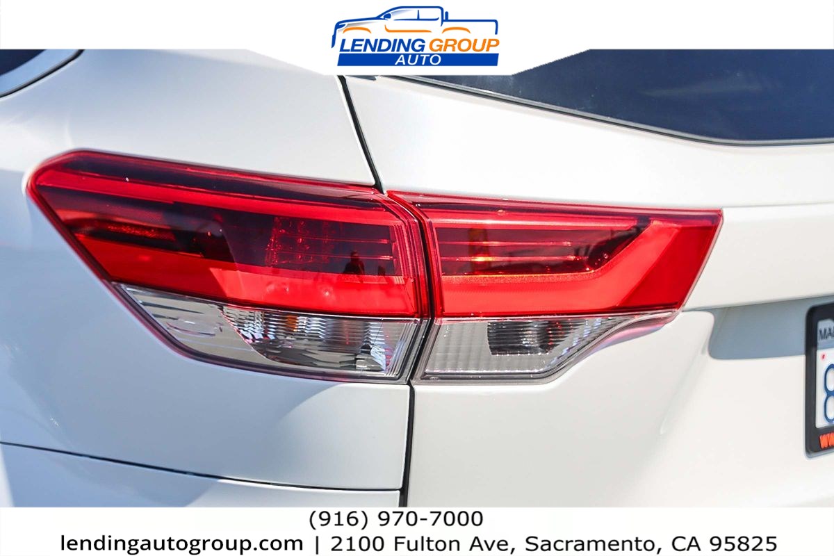 2019 Toyota Highlander Limited - Photo 8