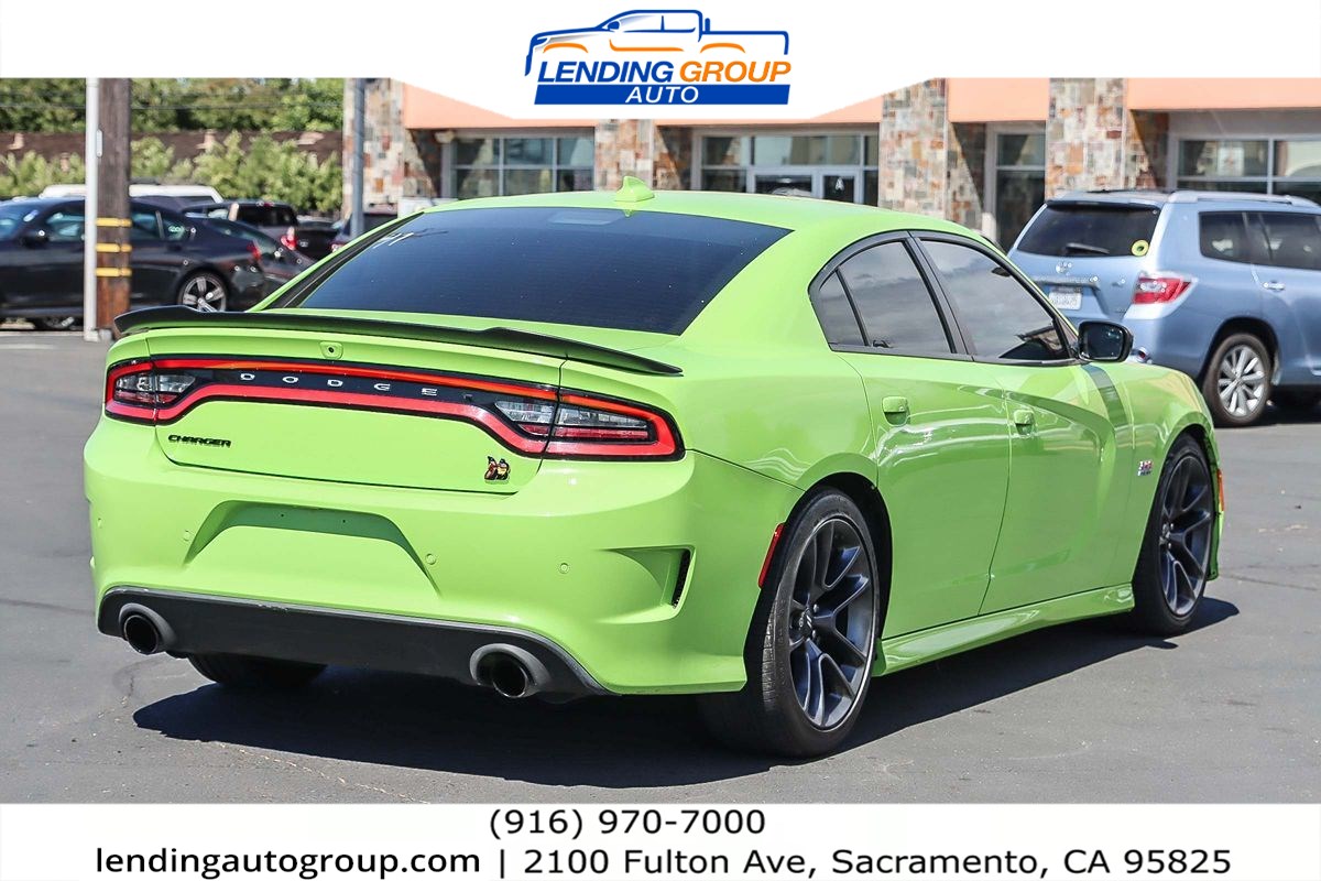 2023 Dodge Charger Scat Pack photo 4