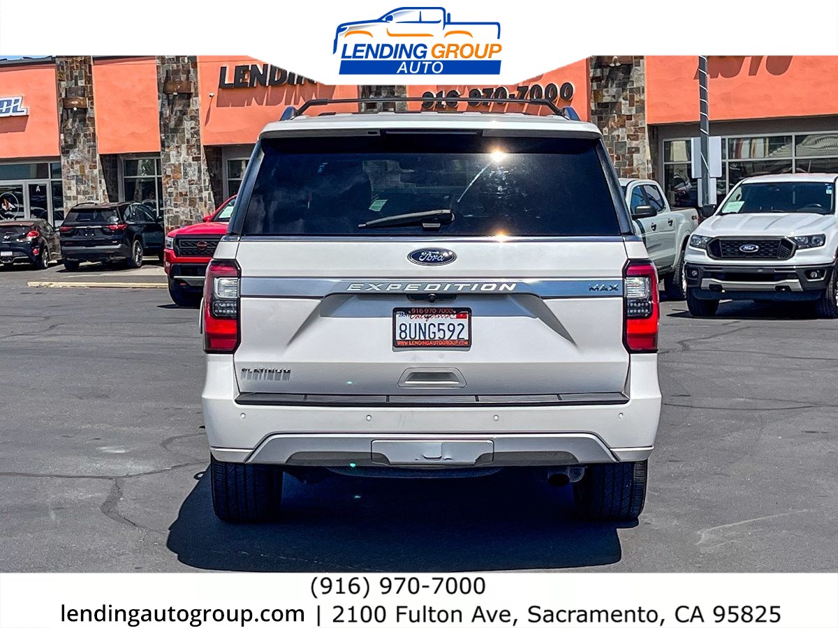 2018 Ford Expedition MAX Platinum photo 3