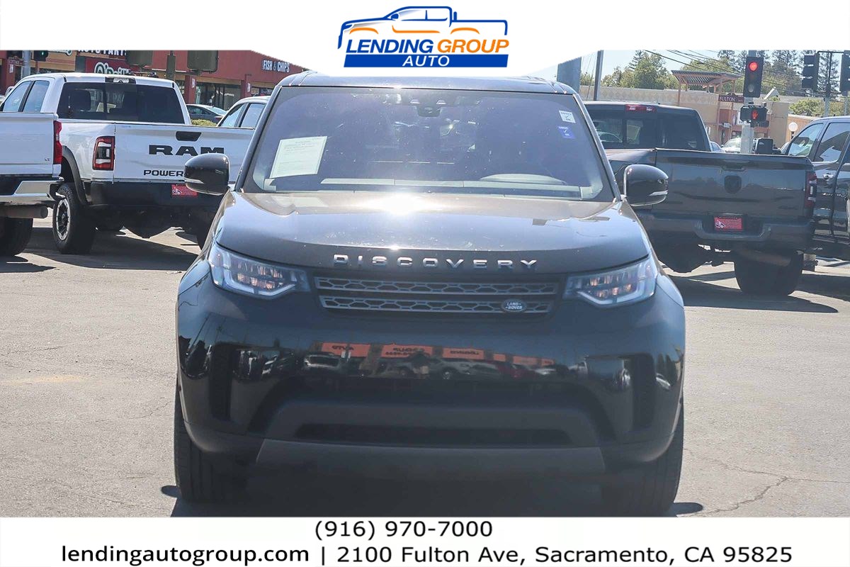 2020 Land Rover Discovery SE photo 4