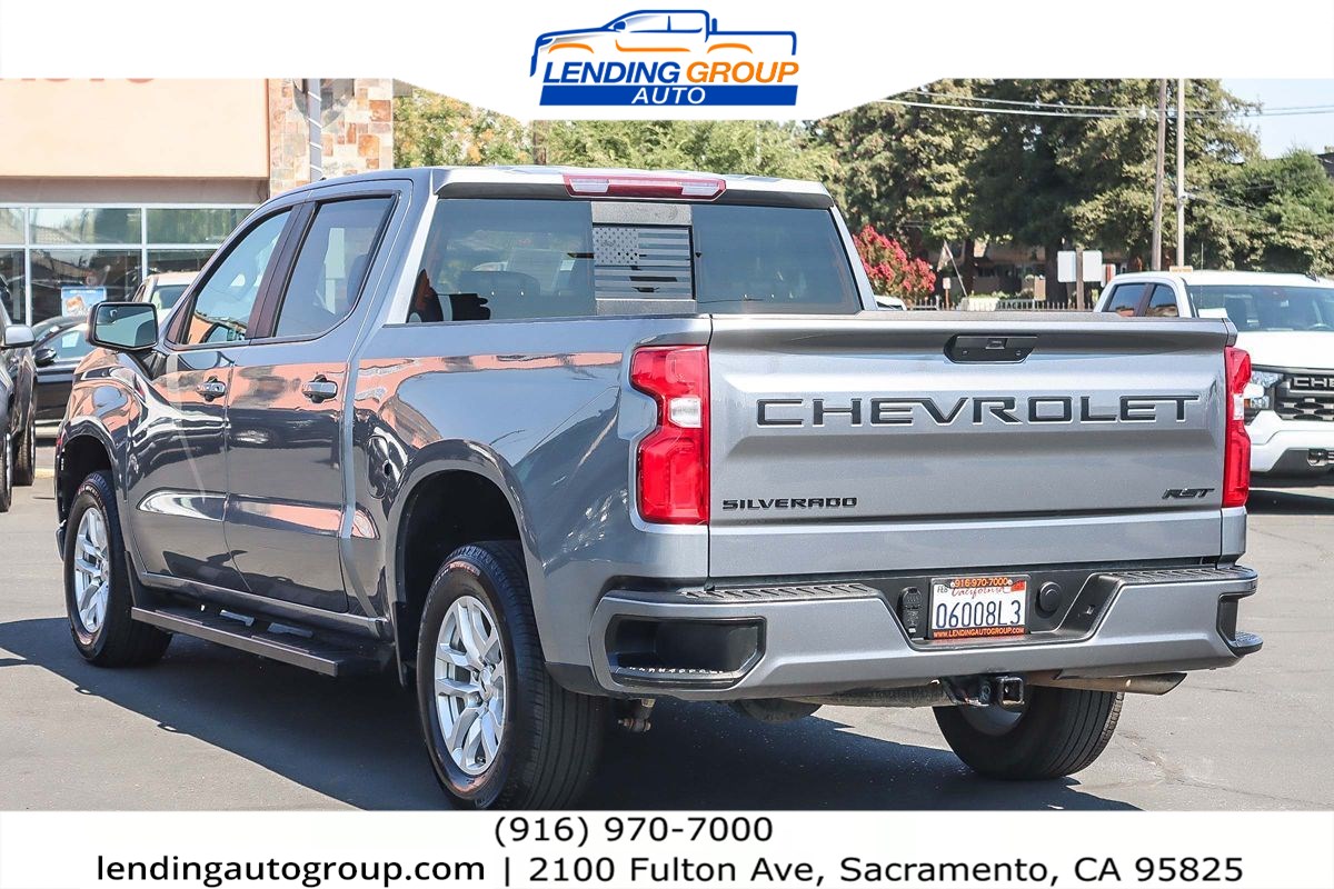 2022 Chevrolet Silverado 1500 RST photo 2