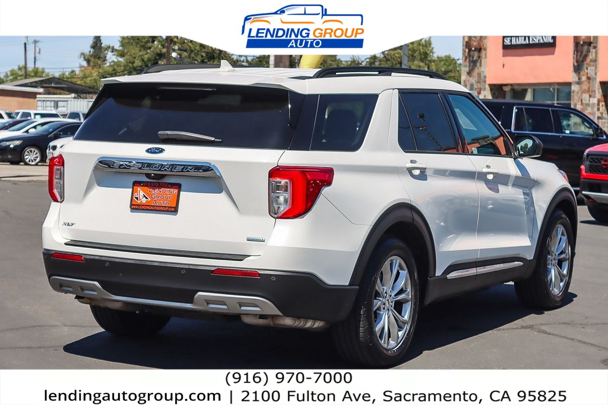 2020 Ford Explorer XLT photo 4