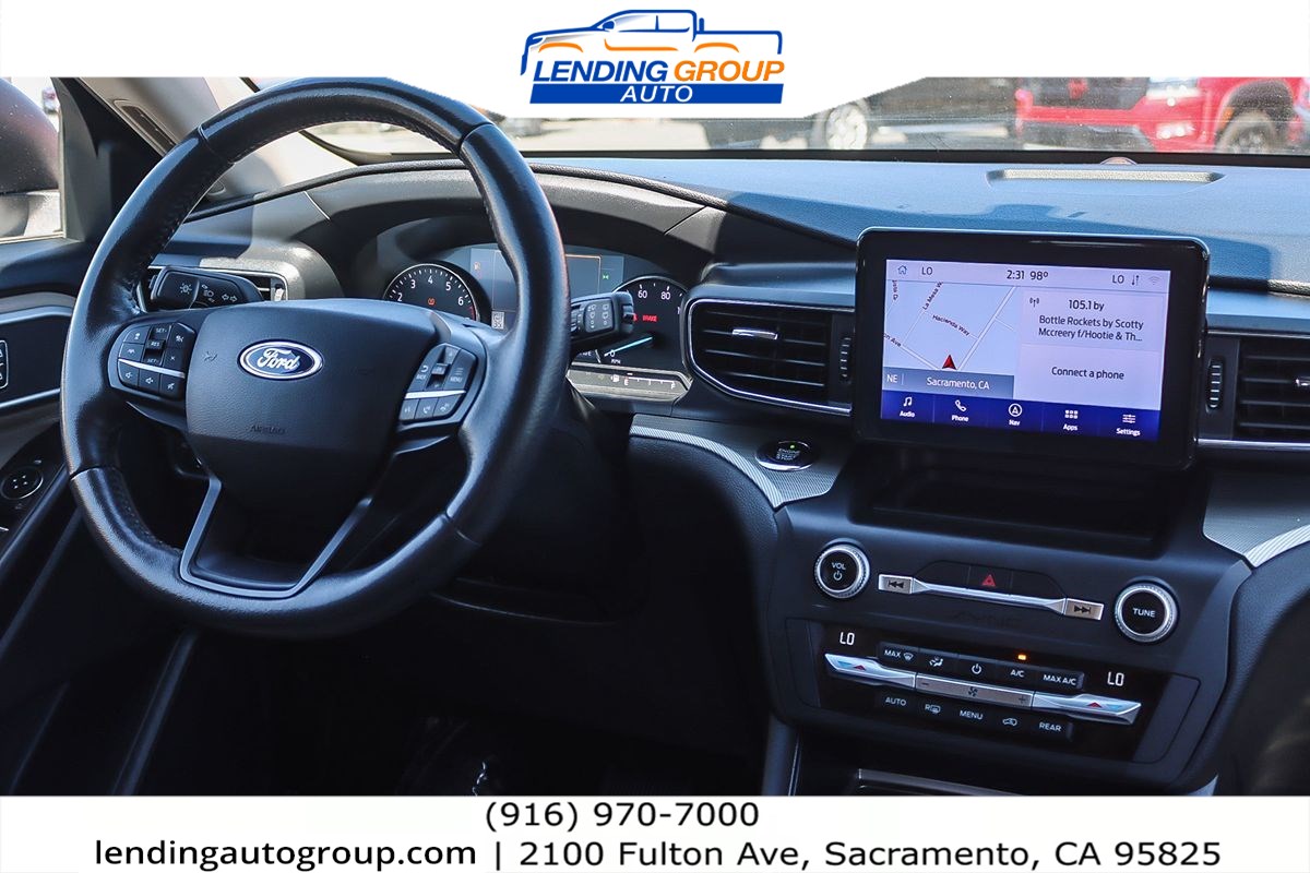2020 Ford Explorer XLT photo 11