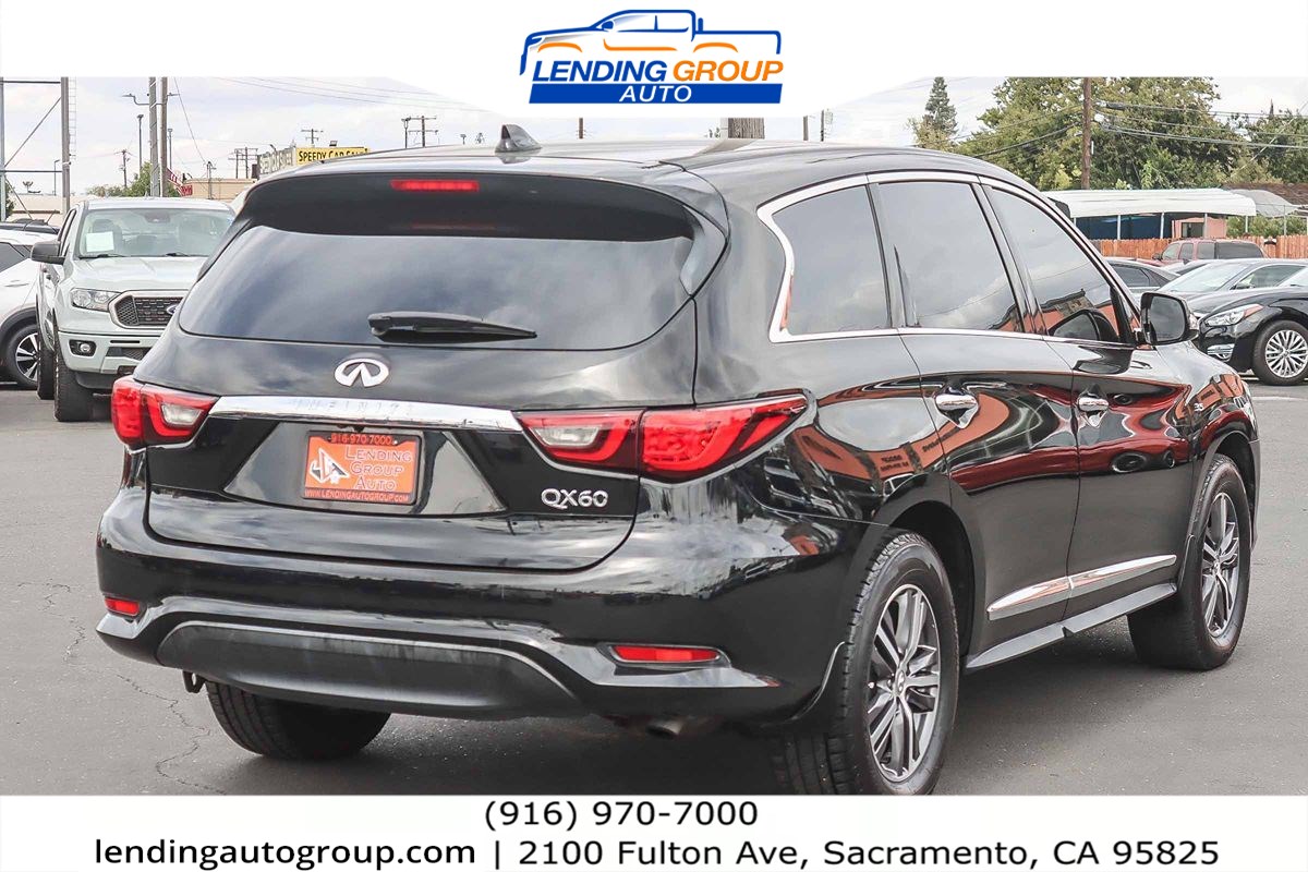 2018 Infiniti QX60 photo 3