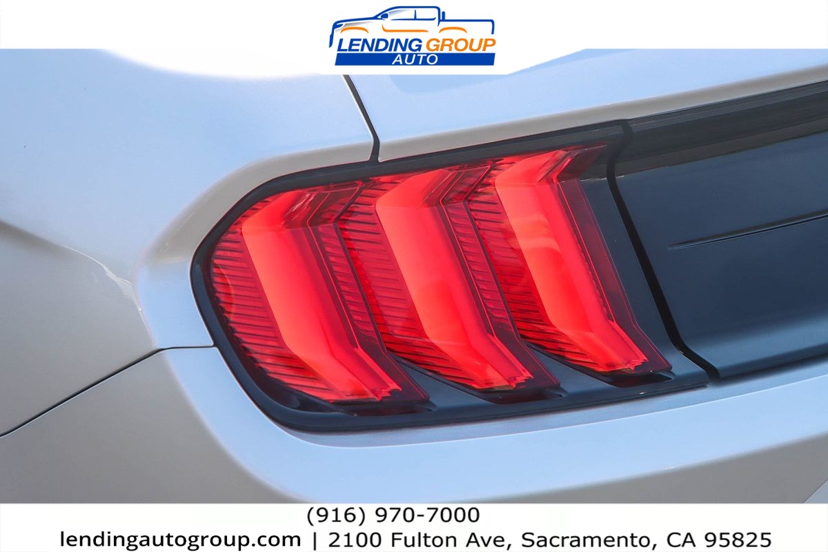 2019 Ford Mustang GT Premium Convertible photo 7