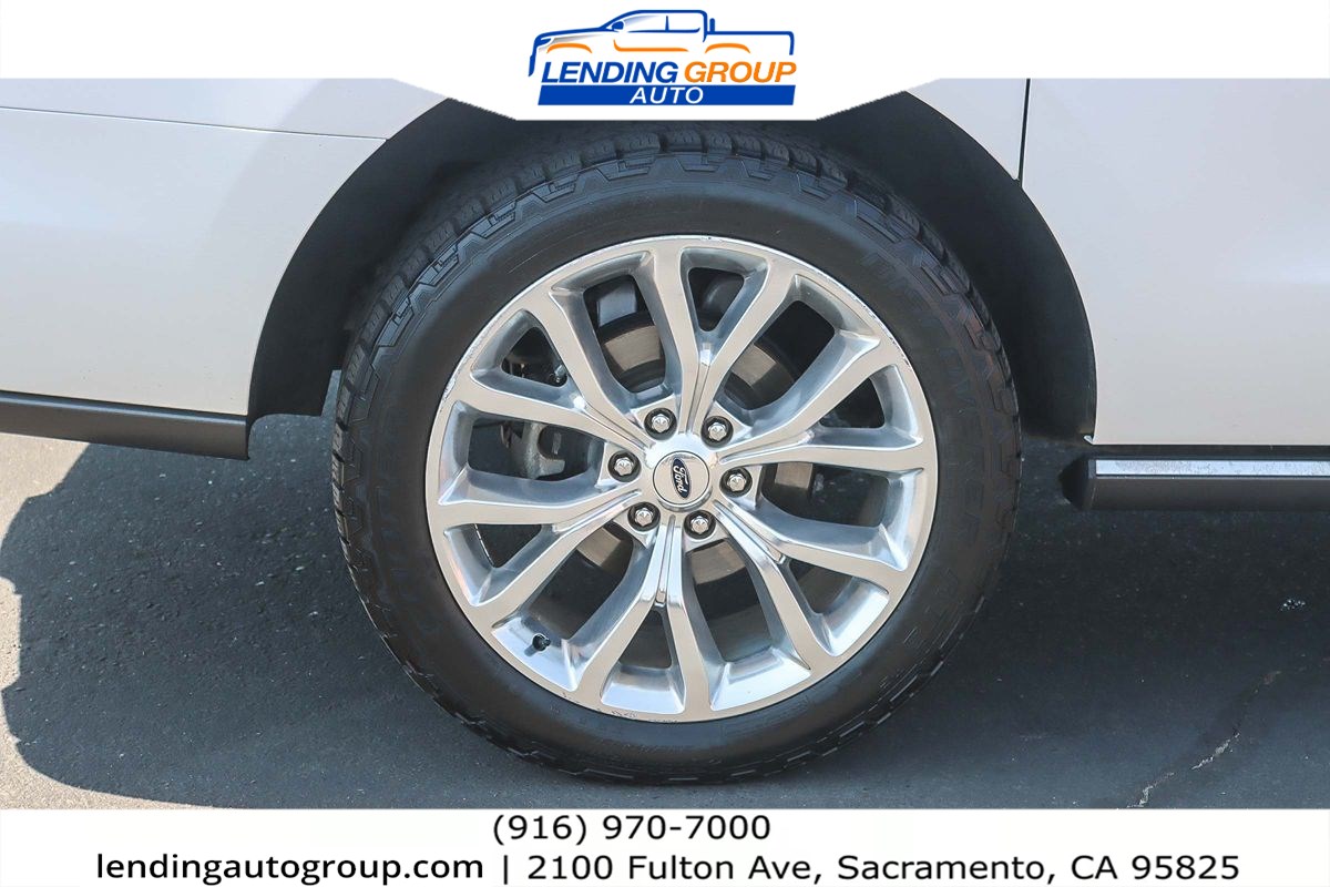 2019 Ford Expedition MAX Limited photo 9
