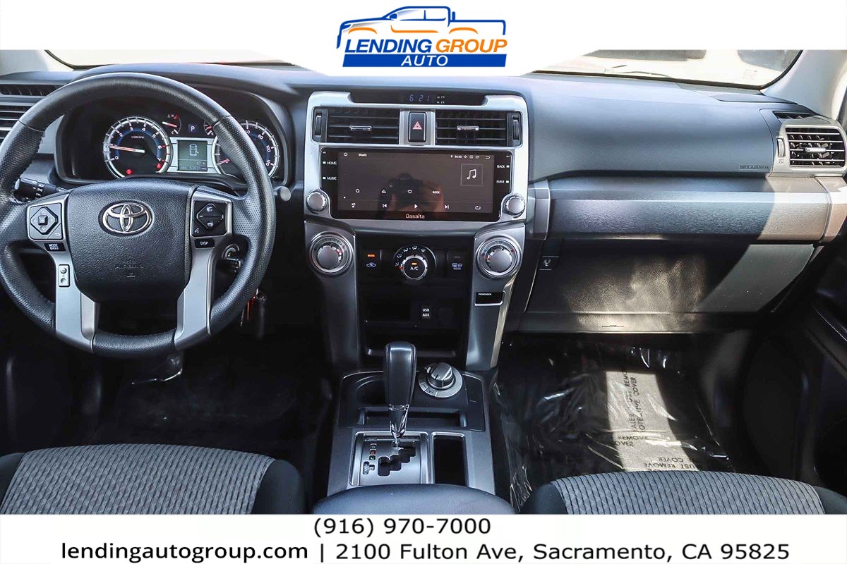 2019 Toyota 4Runner SR5 4WD photo 11