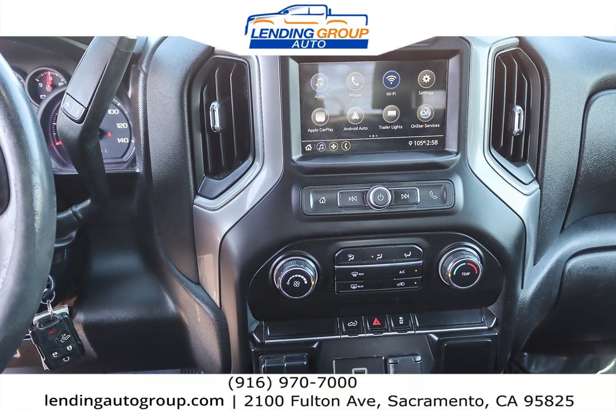 2019 Chevrolet Silverado 1500 Custom photo 12