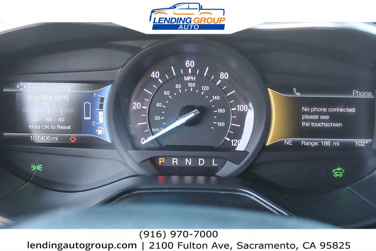 2019 Ford Fusion Energi Titanium photo 17