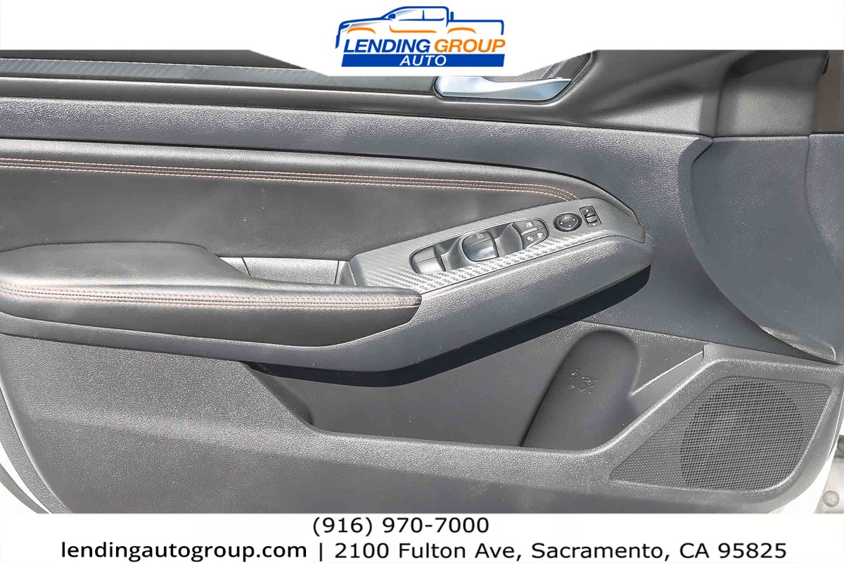 2020 Nissan Altima 2.5 SR photo 14