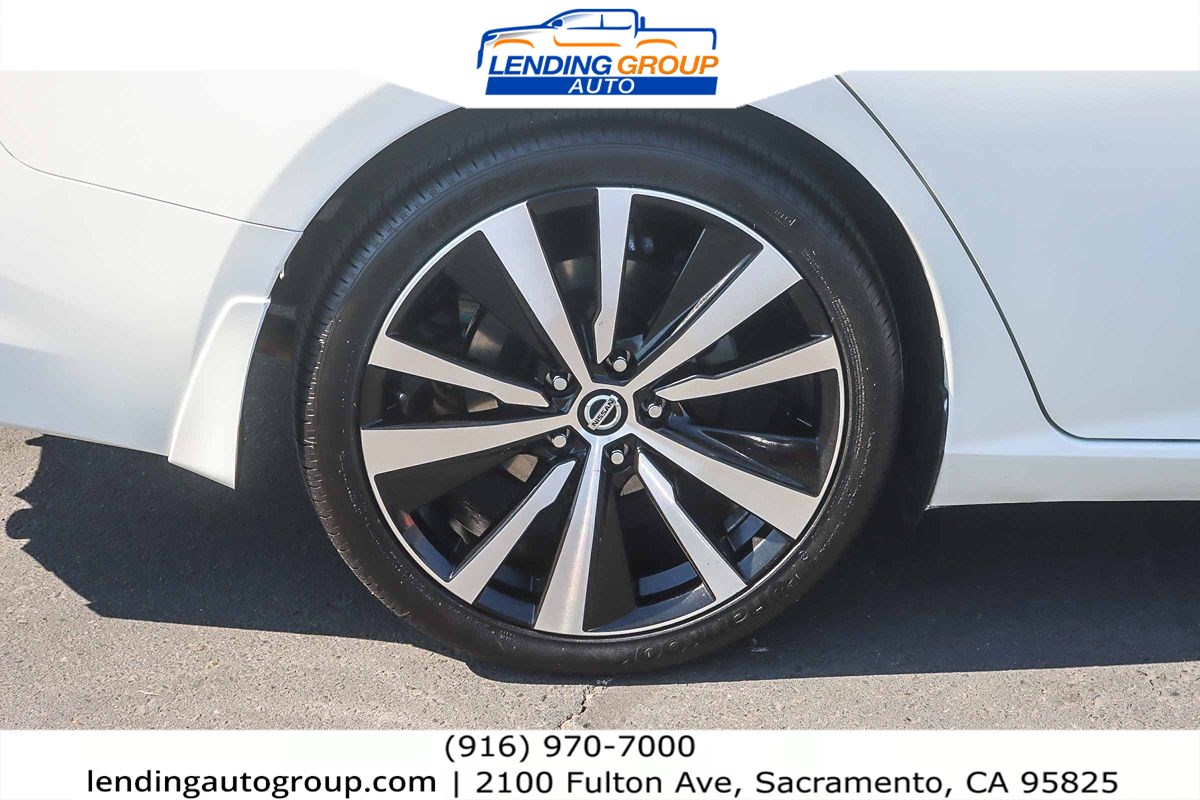 2020 Nissan Altima 2.5 SR photo 7