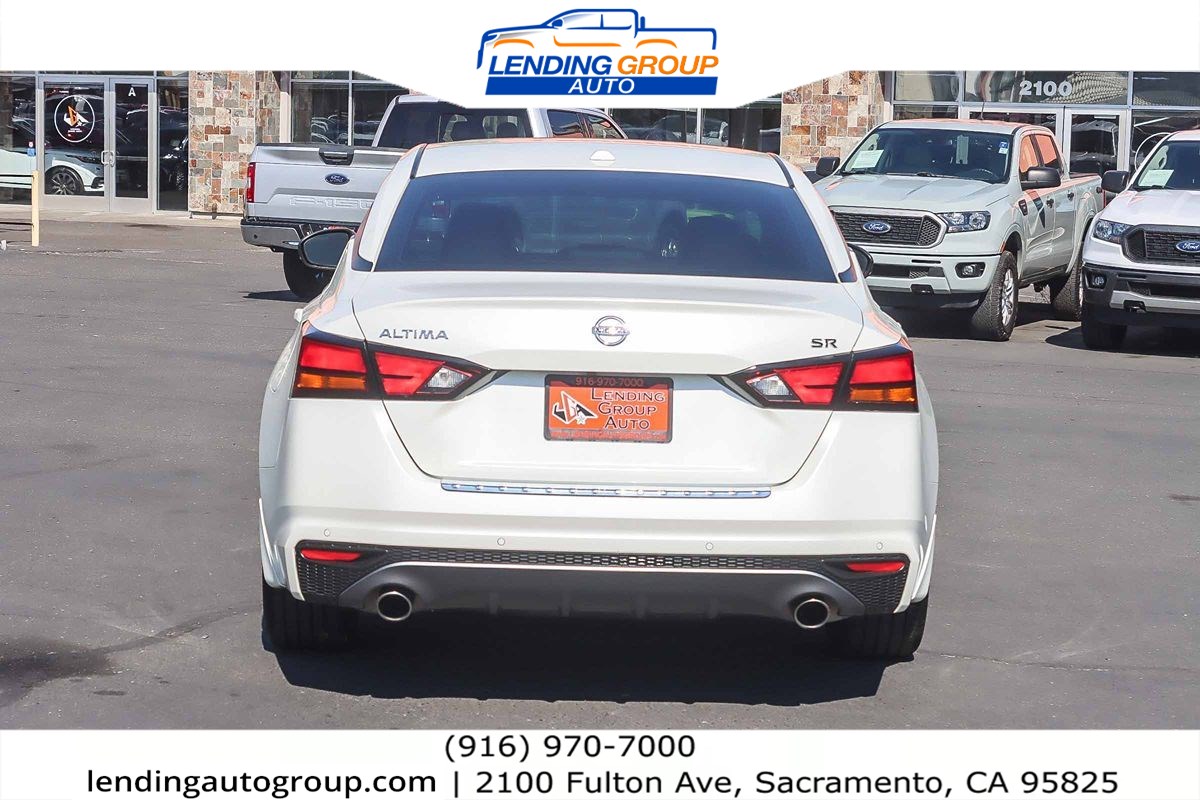 2020 Nissan Altima 2.5 SR photo 2