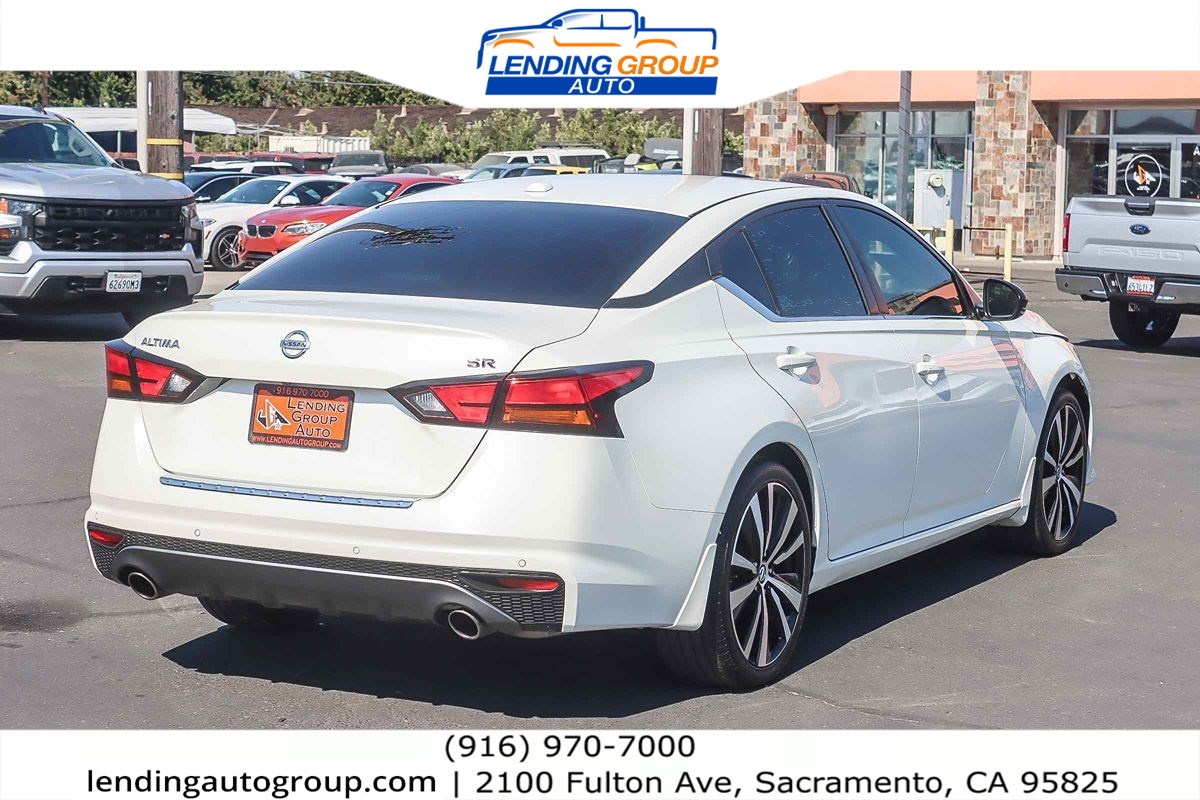 2020 Nissan Altima 2.5 SR photo 3