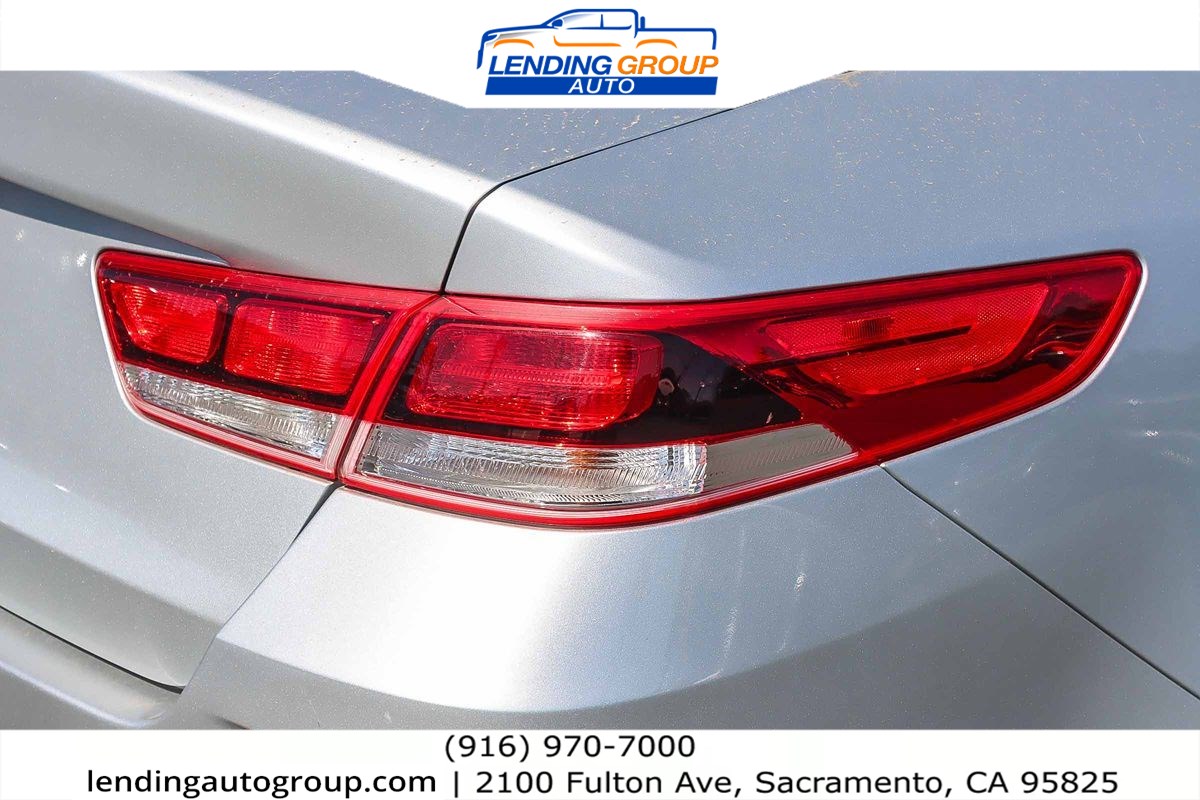 2020 Kia Optima LX SE photo 8