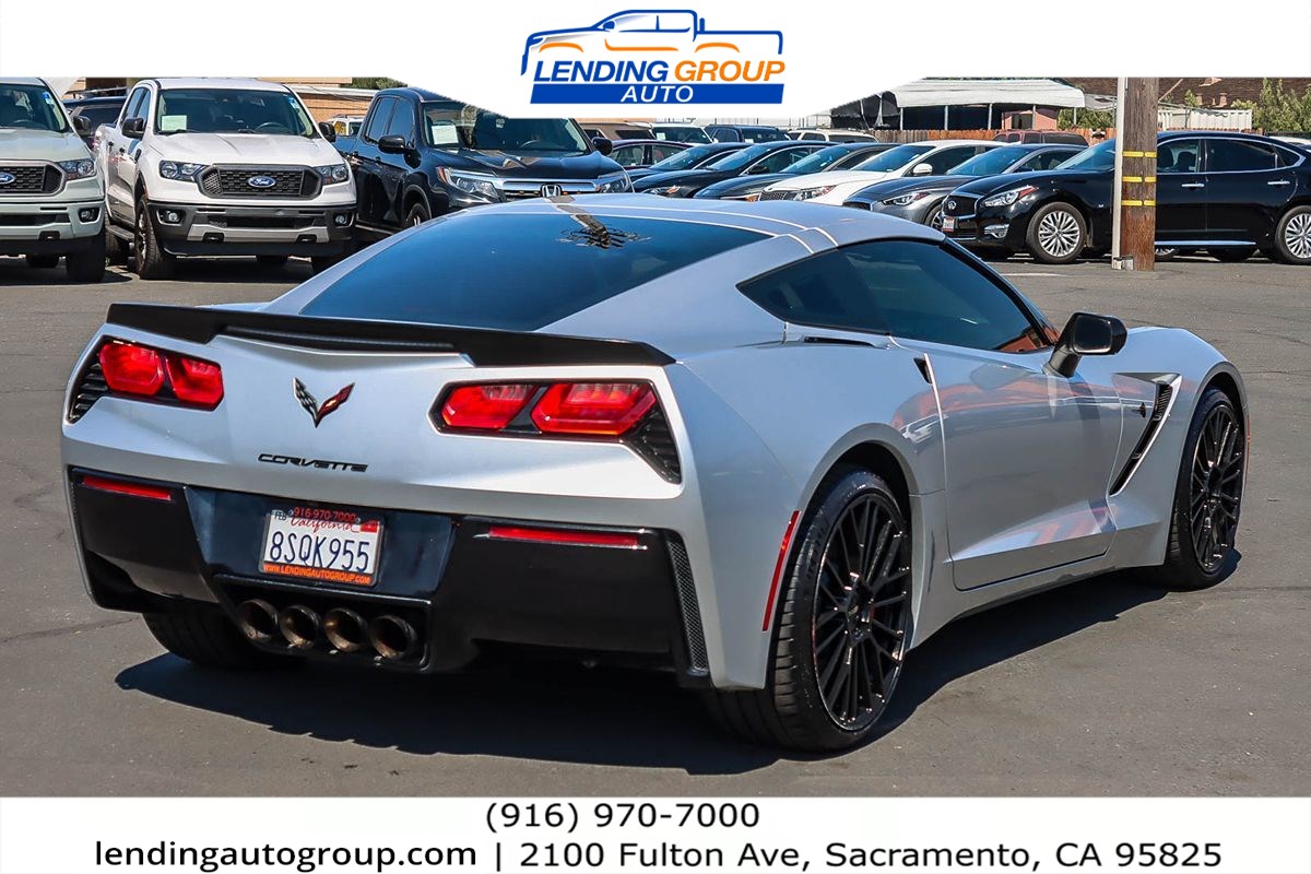 2016 Chevrolet Corvette Stingray 3LT photo 4