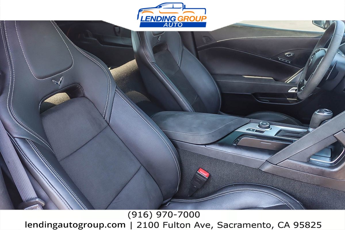 2016 Chevrolet Corvette Stingray 3LT photo 15
