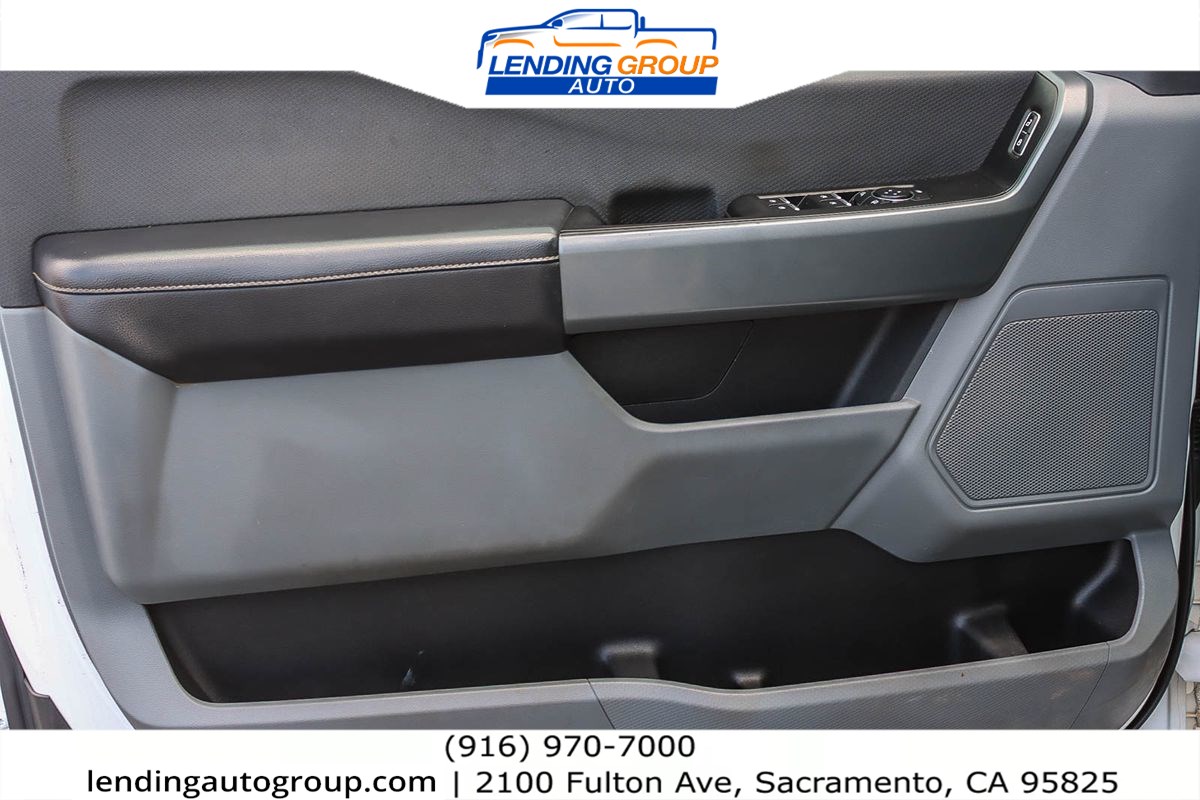 2021 Ford F-150 XLT photo 17