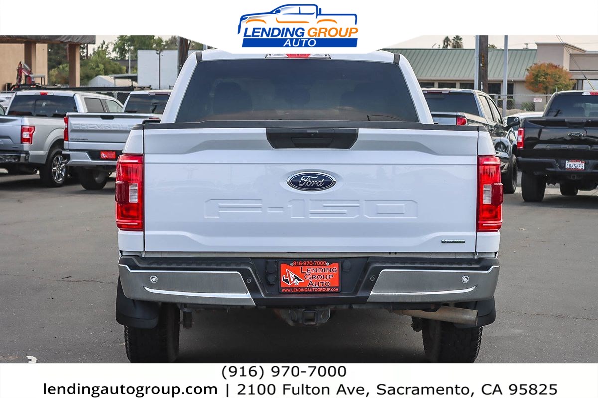 2021 Ford F-150 XLT photo 2