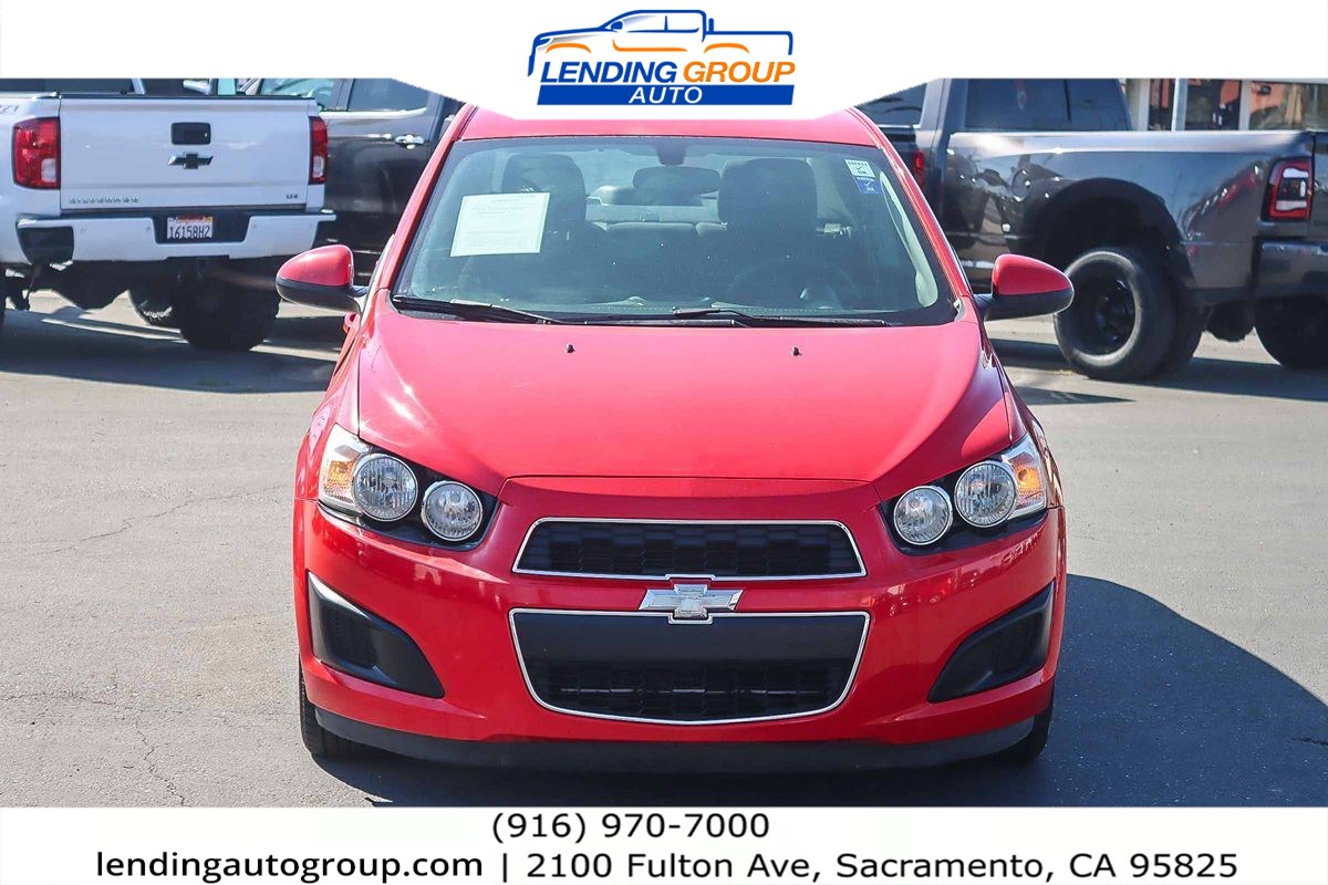 2014 Chevrolet Sonic LT photo 6
