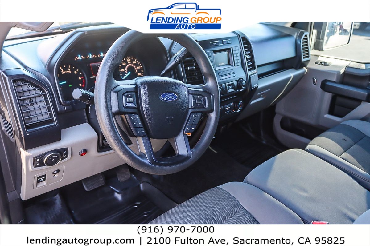 2016 Ford F-150 XL photo 11