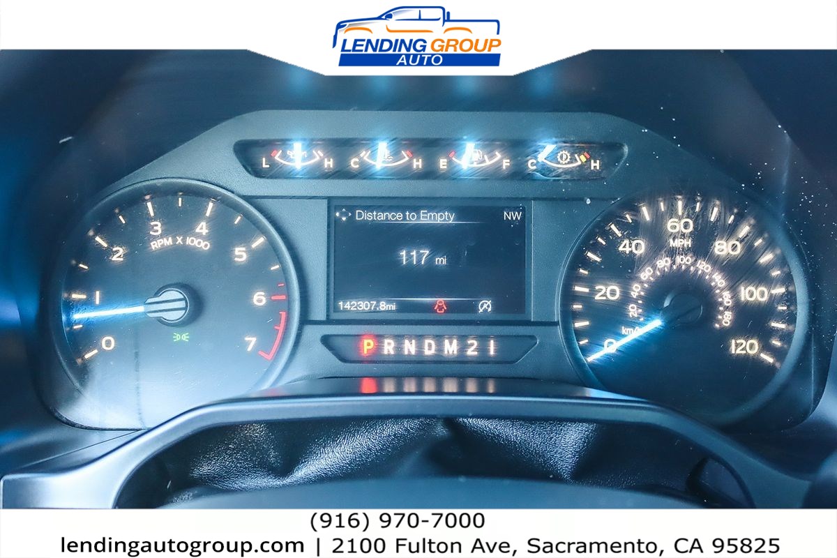 2016 Ford F-150 XL photo 18