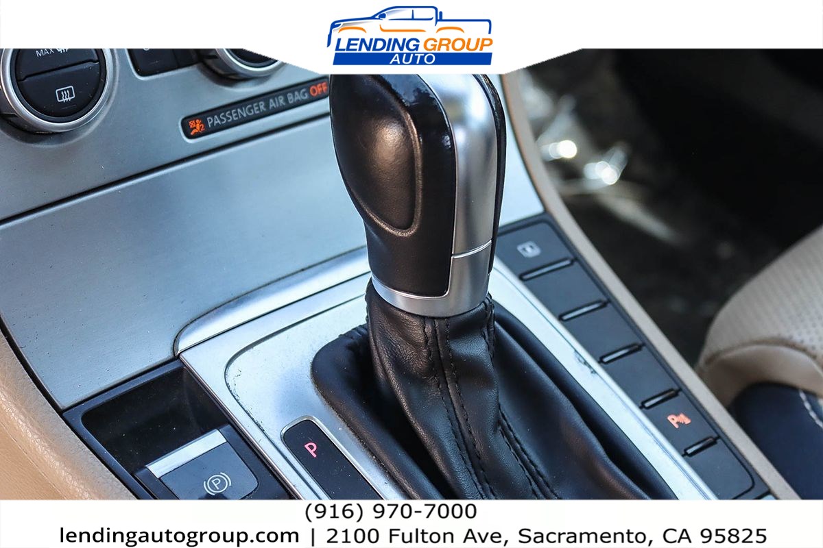 2014 Volkswagen CC VR6 4Motion Executive - Photo 17
