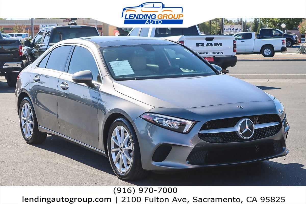 2020 Mercedes Benz A 220 photo 5