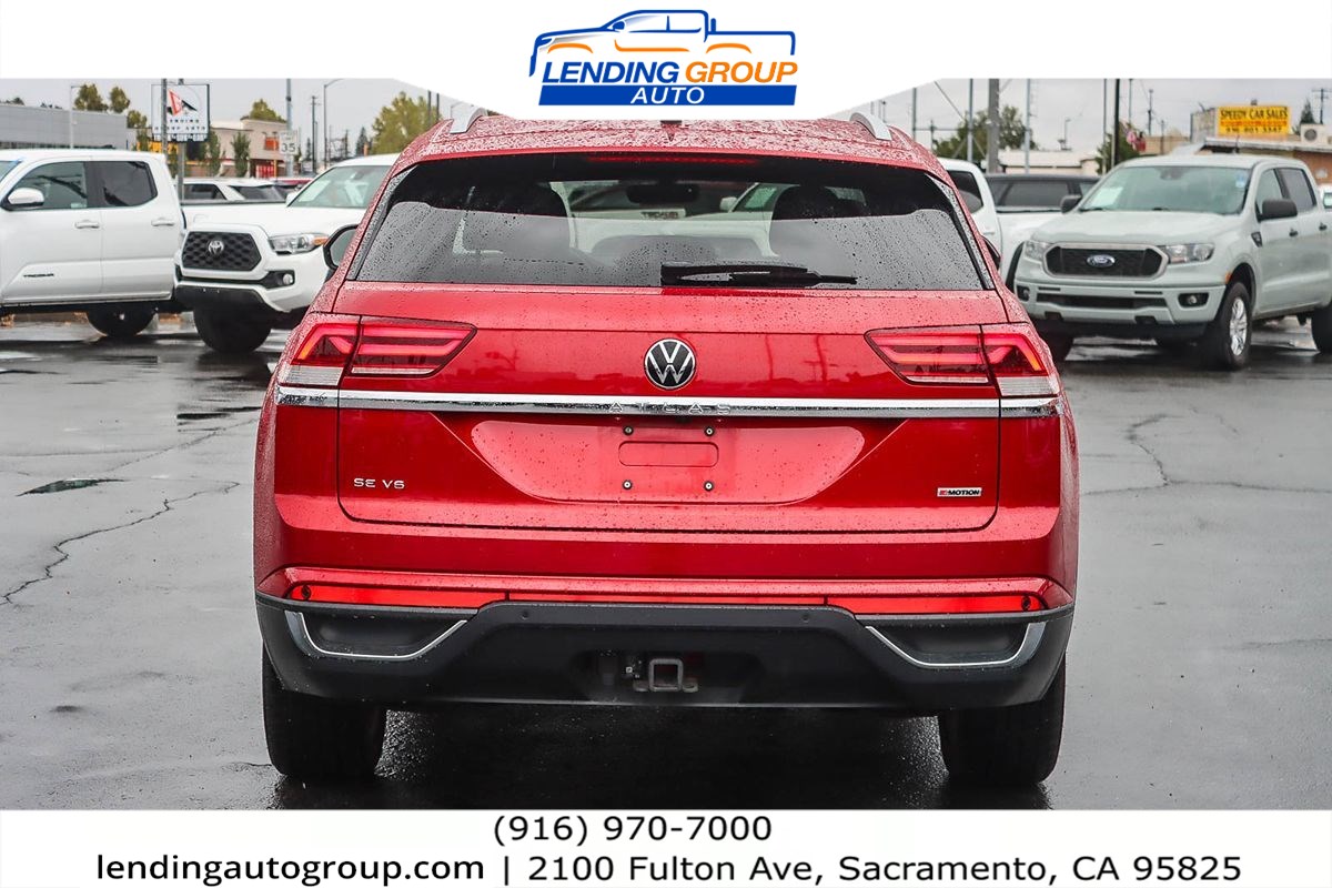2022 Volkswagen Atlas Cross Sport V6 SE Technology photo 3