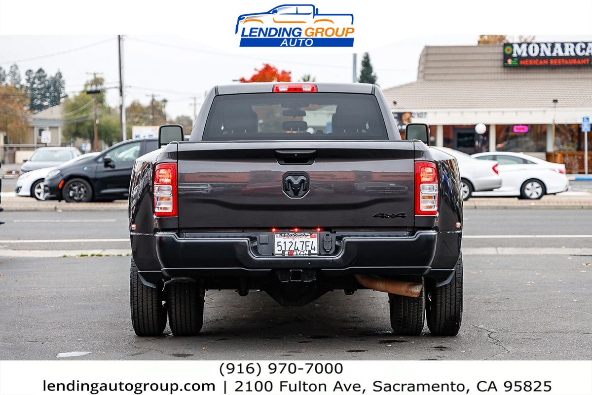 2024 Ram 3500 Tradesman photo 3