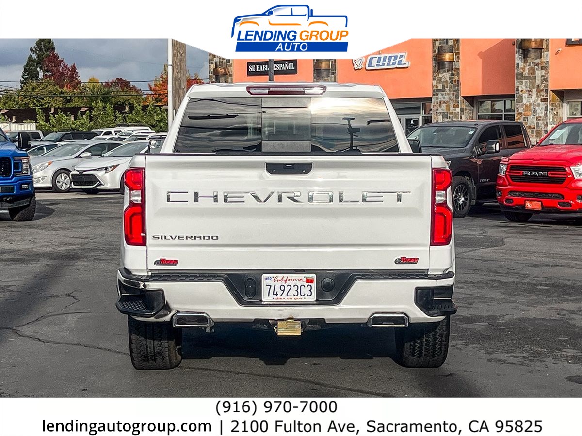 2021 Chevrolet Silverado 1500 RST photo 2