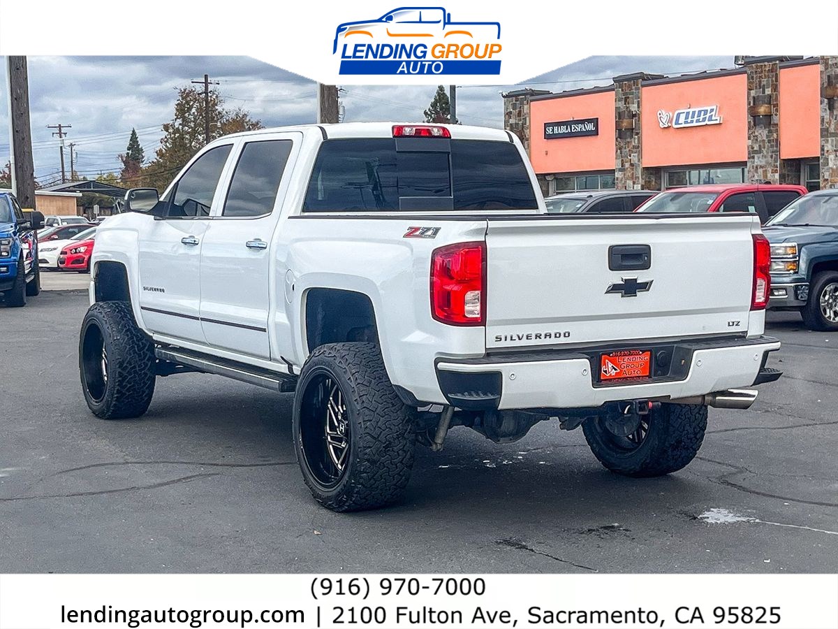 2017 Chevrolet Silverado 1500 LTZ photo 2