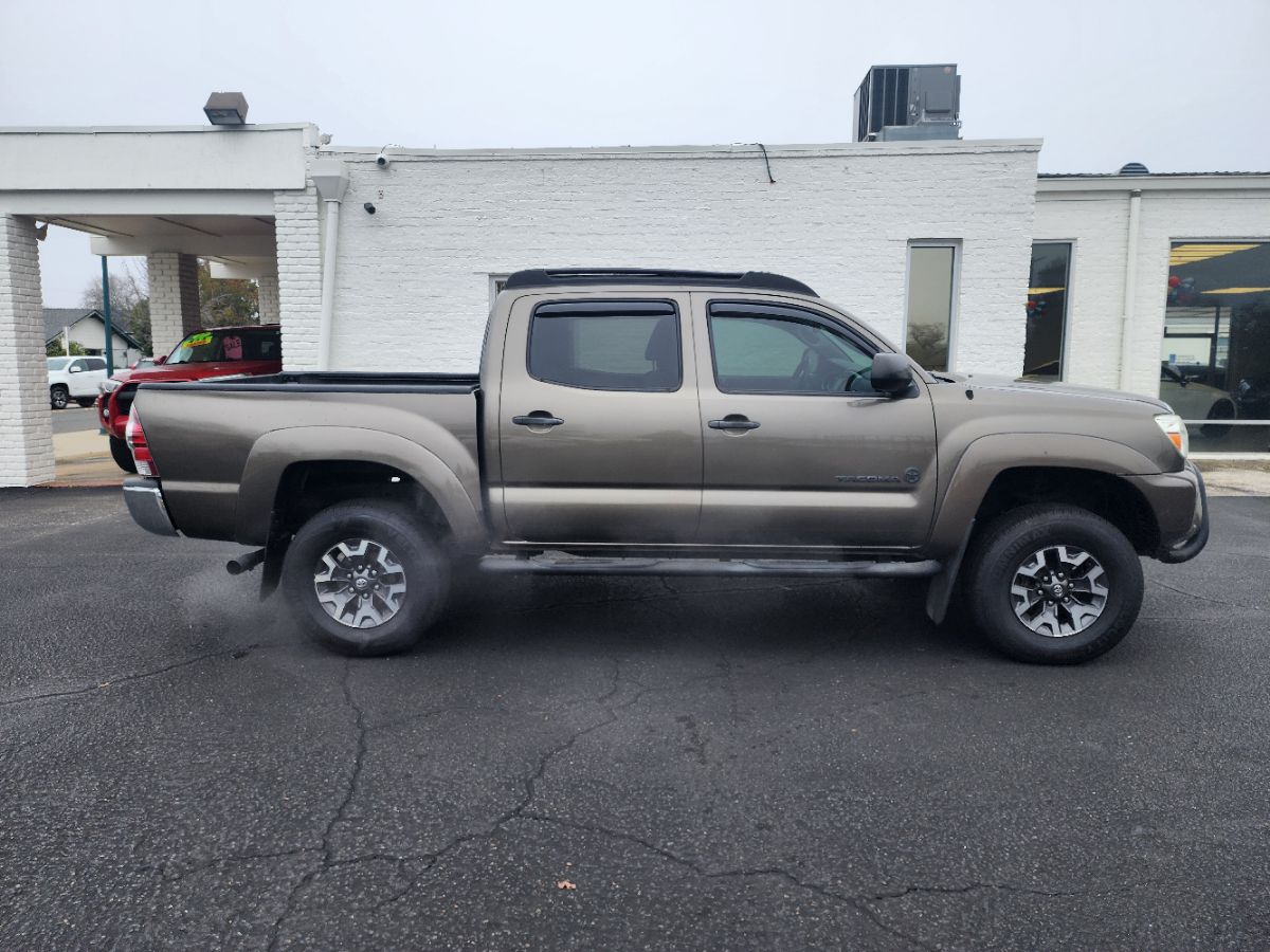 2014 Toyota Tacoma PreRunner - Photo 5