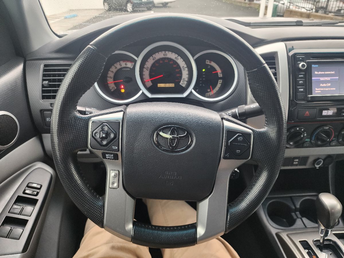 2014 Toyota Tacoma PreRunner - Photo 15