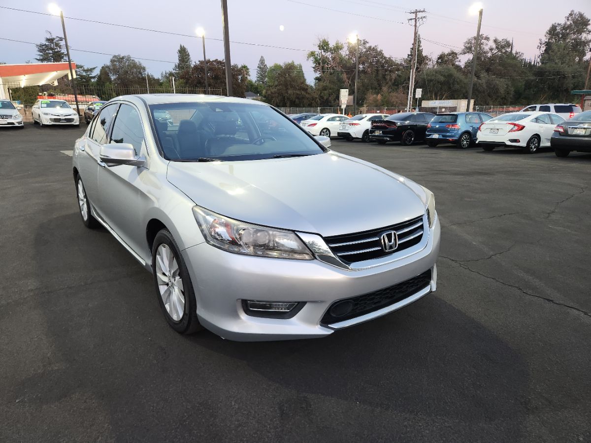 2013 Honda Accord Touring V6 - Photo 6