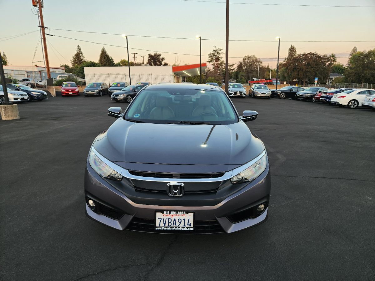 2016 Honda Civic Touring photo 8