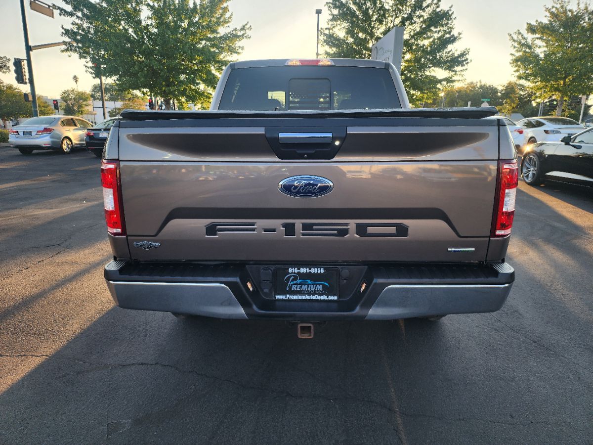 2020 Ford F-150 XLT photo 3