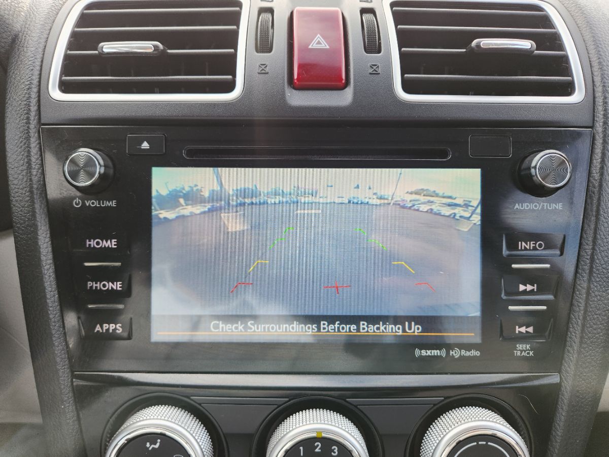 2016 Subaru Forester 2.5i Premium photo 17